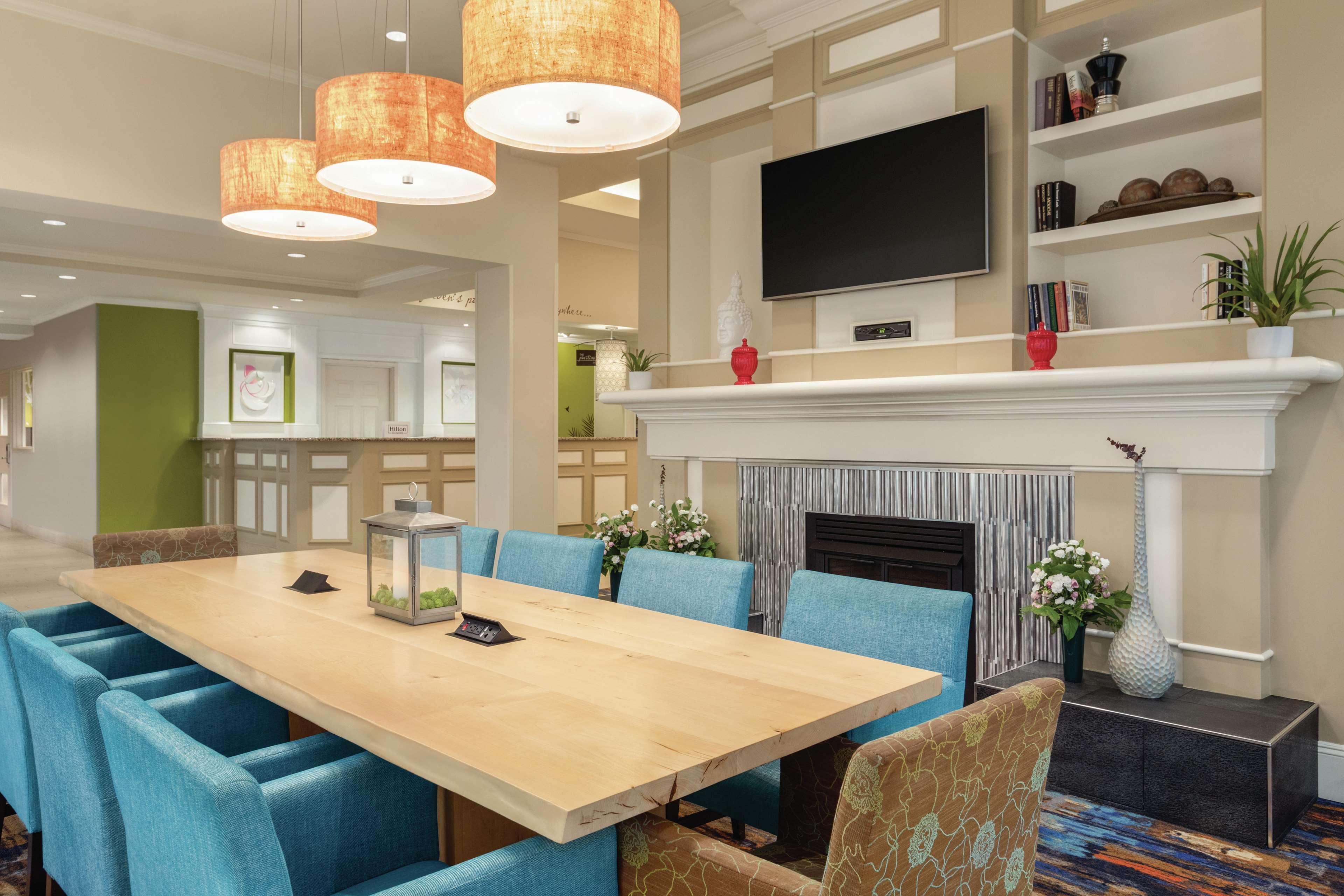 Hilton Garden Inn Bridgewater Buitenkant foto