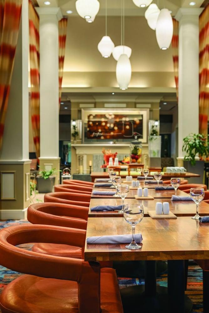 Hilton Garden Inn Bridgewater Buitenkant foto
