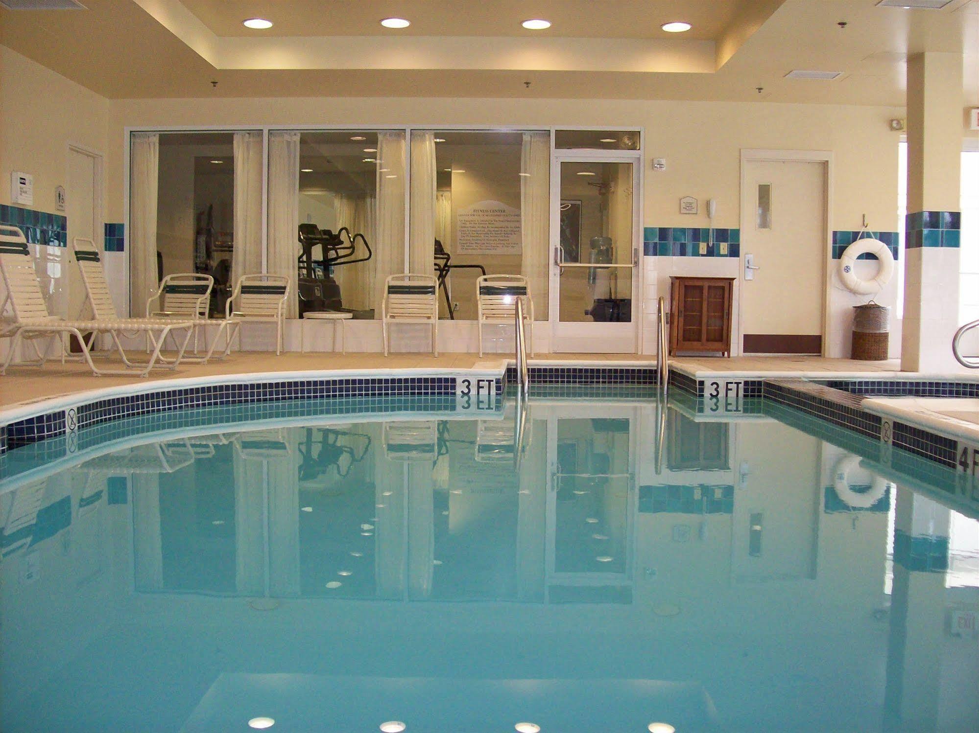 Hilton Garden Inn Bridgewater Buitenkant foto