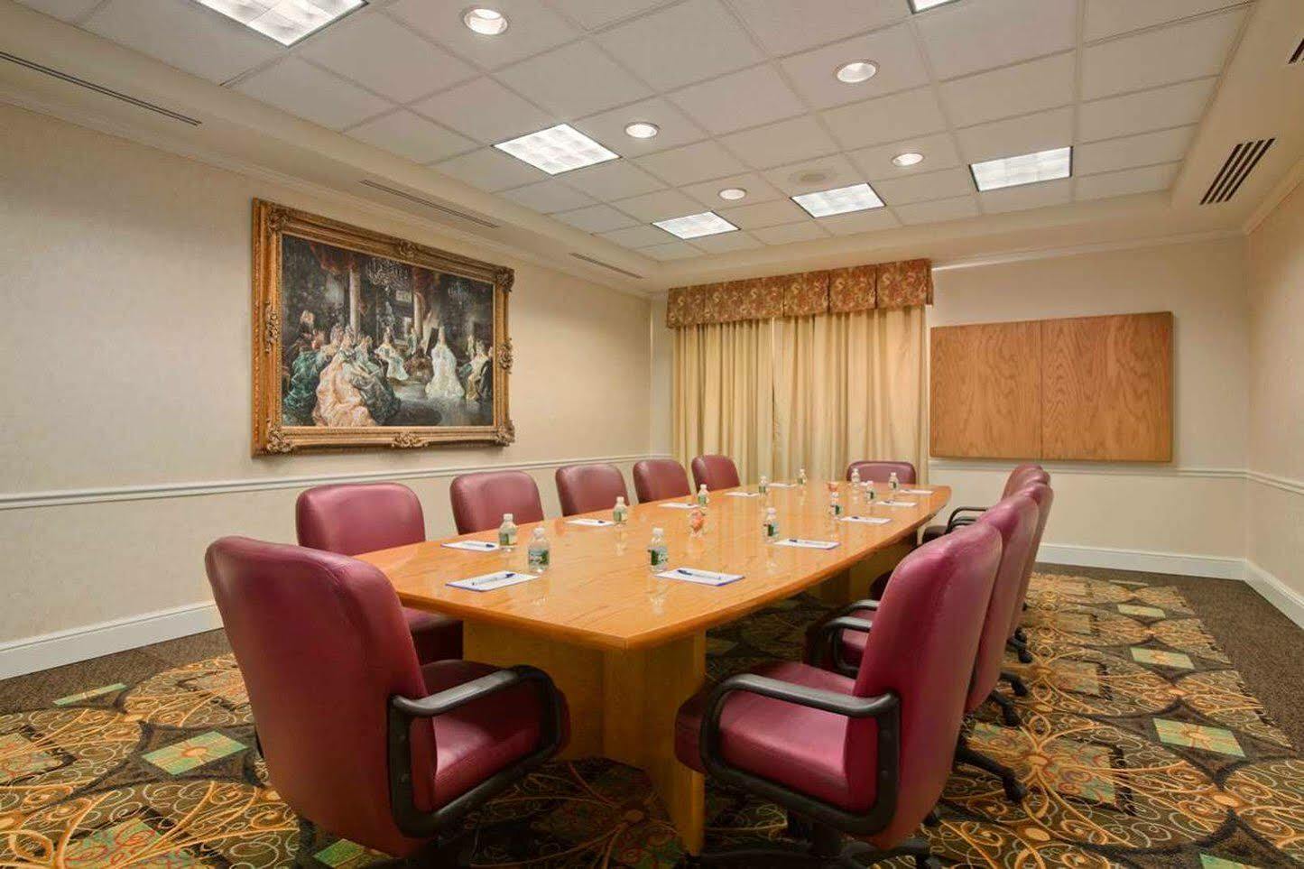 Hilton Garden Inn Bridgewater Buitenkant foto